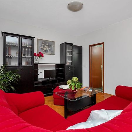 Apartments Bole Макарска Экстерьер фото